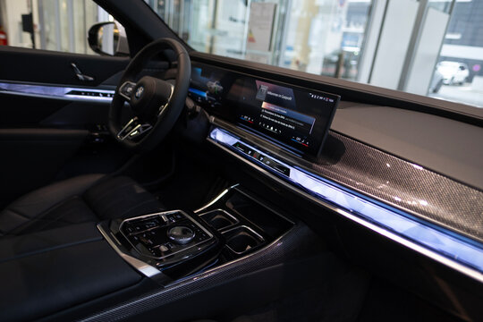 black Interior, steering wheel bmw 7er Limousine G70, luxurious powerful bmw i7 all-electric sedan, Electric Vehicles, Advanced technology in automotive industry, Frankfurt, Germany - March 4, 2024