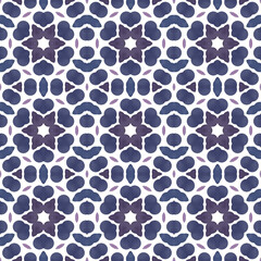 Patrón sin costuras efecto acuarela caidoscopio. Estampado. Textura. Fondo. Repetición infinita. Vintage. Colores fríos