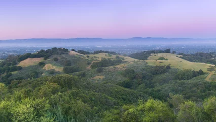 Fototapete Rund Twilight Skies over the Silicon Valley via Fremont Older Open Space Preserve. Saratoga, Santa Clara County, California. © Yuval Helfman