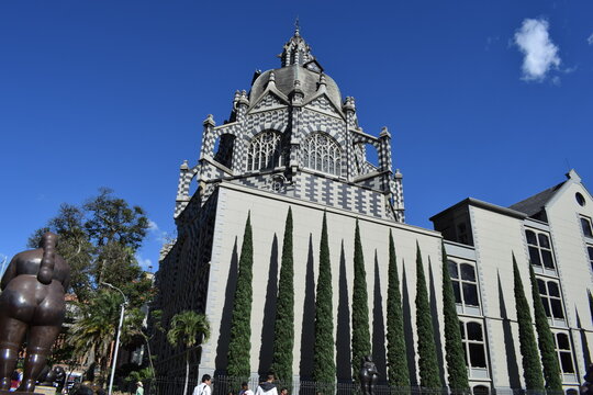 Plaza de botero Medell&iacute;n