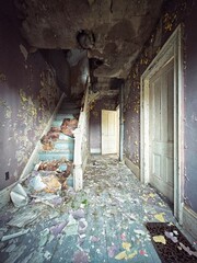 No one lives here anymore 