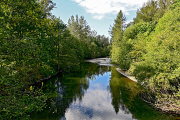 Snoqualmie River just before the falls on a beautiful early autumn day_09062023_DSC_8675