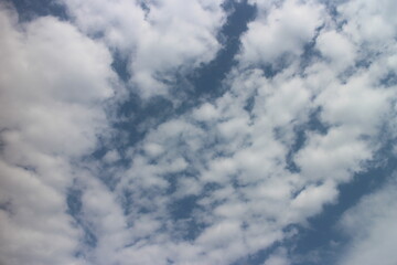 Obraz premium Blue sky with white clouds.