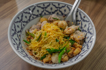 Menu “Sukhothai Tom Yum Noodles”