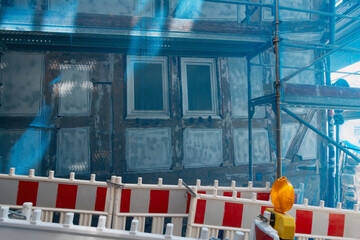 Alte Häuser in der Altstadt Oberstadt, Gerüst, Bauarbeiten