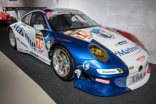 Spectacular 2013 Porsche 911 GT3 RSR for the 24 Hours of Endurance of Le Mans in France
