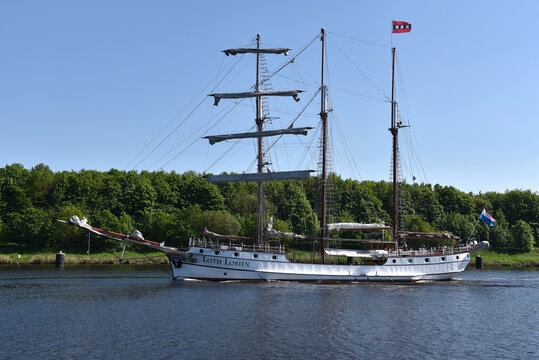 Segelschiff Loth Lori&euml;n im Nord-Ostsee-Kanal 