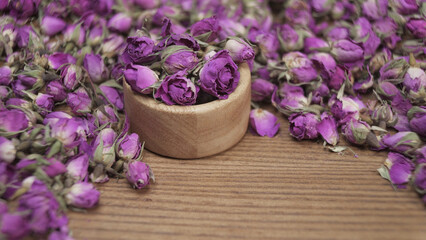 Dried rose petals for tea