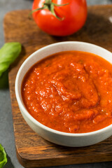 Red Raw Organic Pizza Tomato Sauce