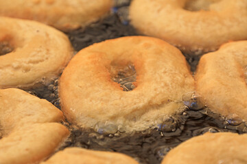 rosquillas de anís fritas donuts en aceite 4M0A8873-as24