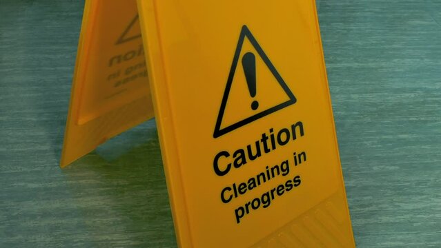 Passing Safety Wet Floor Sign