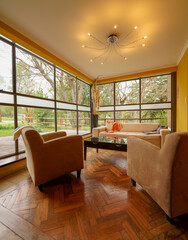 Beautiful trip to a country hotel with spa, jacuzzi, lake, pool, outdoors, books and tranquility. Breakfast and good wine