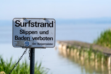 Hinweis / Schild Surfstrand / Baden verboten