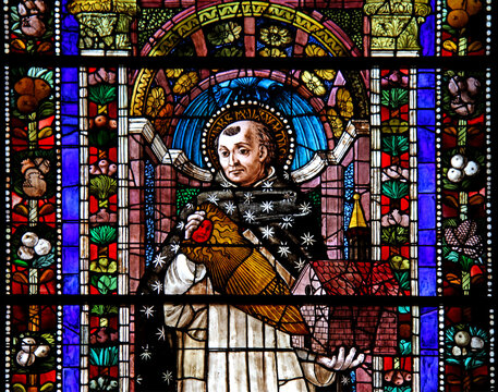 San Tommaso d'Aquino; vetrata della chiesa di Santa Maria Novella a Firenze