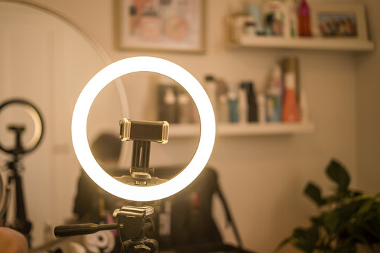 Warm Ring Light in Makeup Room Makeup Artist Vlogging