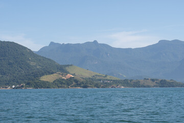 Fototapeta premium sea and mountains