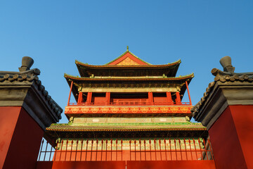 Obraz premium Ancient Drum Tower in central Beijing in the morning sunlight
