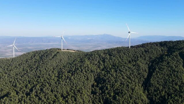 The image of the wind blades, which is one of the renewable energy sources and used in electricity generation.