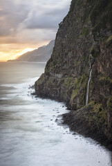 entorno de san vicente en la isla de madiera a vista de drone