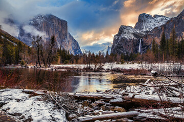Sunrise of a Winter Morning on Yosemite Valley, Yosemite National Park, California