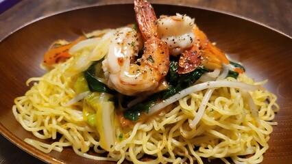  車エビの塩焼きそば