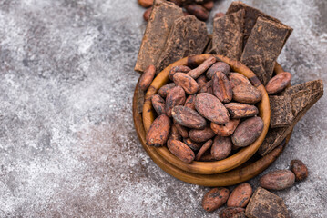 Natural cocoa powder, cocoa beans and chocolate