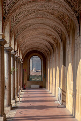 Fototapeta premium Cloître du palais ducal de Mantoue en Italie