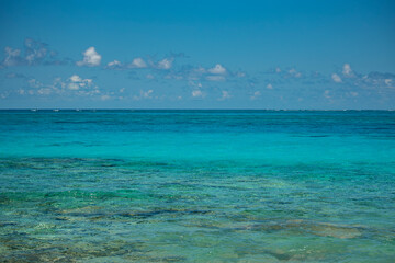 Fototapeta premium Sea of ​​the 7 colors of San Andres Islands Colombia
