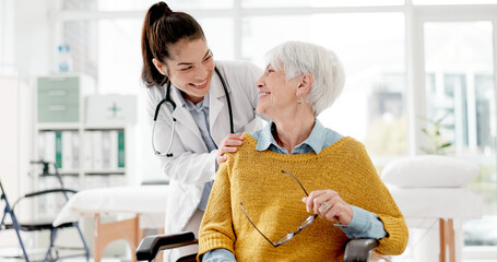 Face, happy or doctor with old woman In wheelchair or consultation for healthcare in hospital...