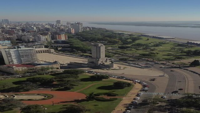 Monumento a la Bandera Argentina - rosario - dron - 9:16 - 4k - historia - reel - vertical - dia de la bandera - 20 de junio