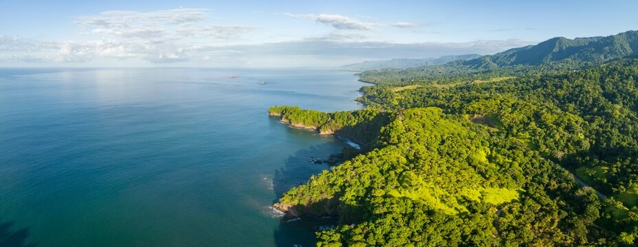 Aerial view, ocean and coast with rainforest, Playa Ventanas, Puntarenas province, Costa Rica, Central America