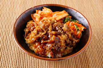牛カルビ丼