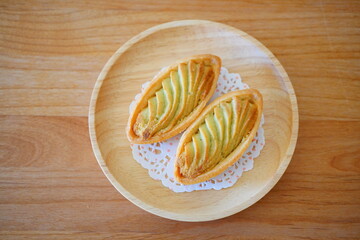 ご当地タルト。山梨県で購入したシャインマスカットタルト。