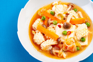 イカと豆腐のチリソース煮