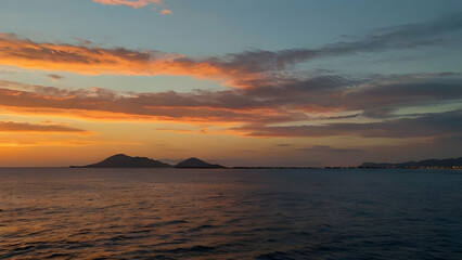 Obraz premium sunset over the sea