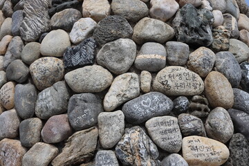 stones shore rocks pebbles gravel texture nature