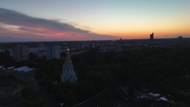 Leipzig - Russisch Orthodoxe Kirche im Sonnenuntergang - Drohnenaufnahme