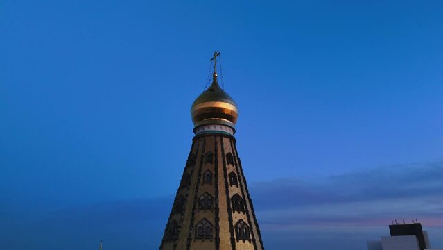 Leipzig - Russisch Orthodoxe Kirche im Sonnenuntergang - Drohnenaufnahme