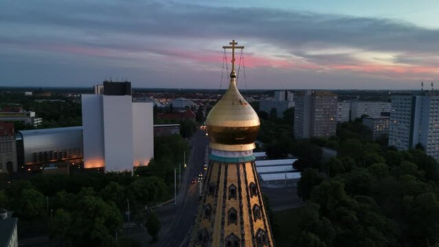 Leipzig - Russisch Orthodoxe Kirche im Sonnenuntergang - Drohnenaufnahme