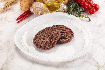 Grilled beef cutlet for burger