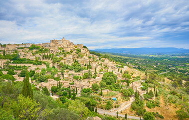 Obraz premium Famous town of Gordes in Provence, southern France
