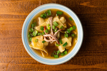 Won ton soup in a bowl