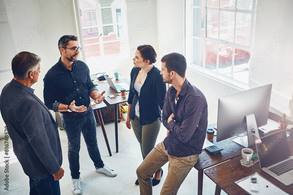 Aufkleber group, businessman and people in meeting for discussion in office by networking, presentation and tr