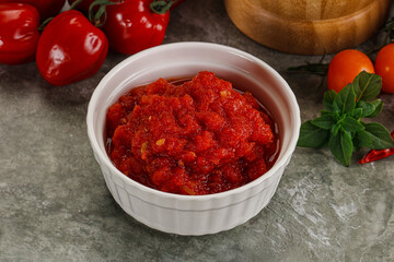 Fresh tomato puree pasta sauce