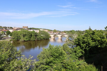 Naklejka premium Pont sur la rivière la Creuse, ville de Le Blanc, département de l'Indre, France