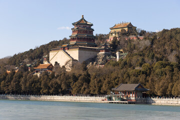 Obraz premium Chinese traditional buildings at Beijing summer palace. 
