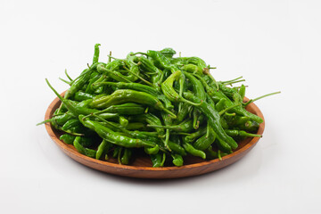   A term used to refer to green peppers that are wrinkled in shape.