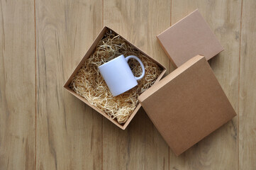 canecas em branco para sublimação maquete de divulgação xícara para café em caixa de presente 