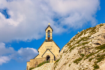 Chapels & Hermitages in mountainous landscapes