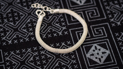 Luxury handmade hill tribe silver jewelry for lady